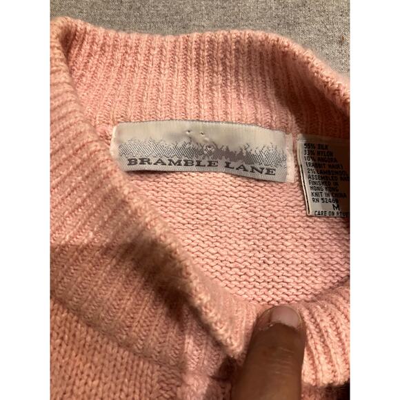 Bramble Lane M Silk Angora Lambswool Faux Pearls Pink Granny Sweater Cable VTG - Picture 5 of 11